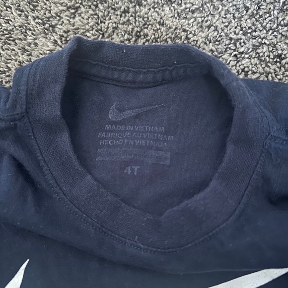 Nike boys shirt size 4T 0032 - Picture 2 of 3